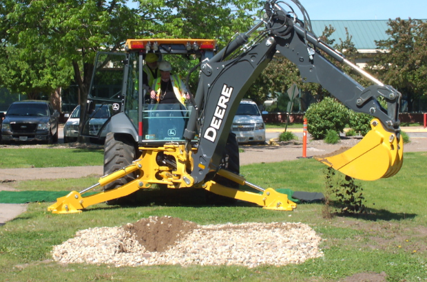 John Deere excavating