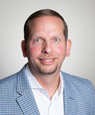 photo of Rob Cravaritis