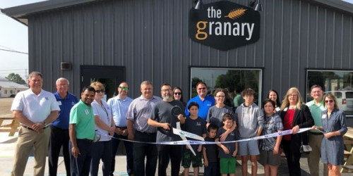 Picture outside the Granary Coffee House & Brewery during ribbon cutting